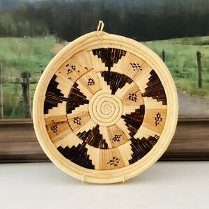 Handwoven Ugandan Raffia Banana Leaf Basket Wall Decor Tribal Geometric NWT 13”